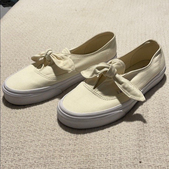 canvas authentic knotted